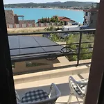 别墅 Luxury House On Buzhaka 索佐波尔