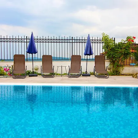 Luxury House On Buzhaka *