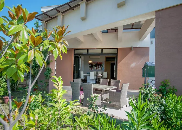 Vila Luxury House On Buzhaka