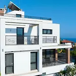 Villa Luxury House On Buzhaka