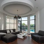 Luxury House On Buzhaka *