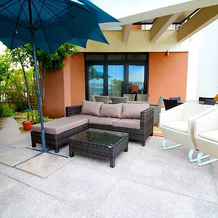 빌라 Luxury House On Buzhaka